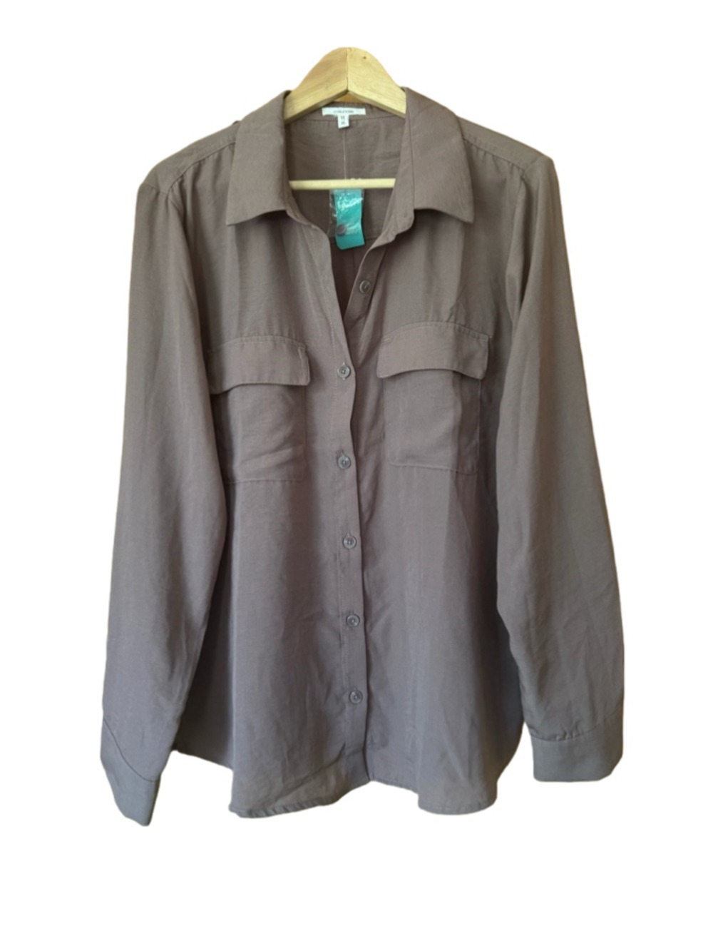 Maurices Lightweight Button-Down Shirt in Dusty Mauve size XL